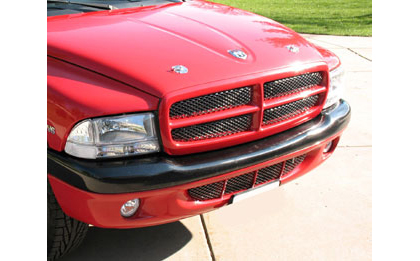 Street Scene Black Valance Grille 97-04 Dakota, 98-03 Durango
